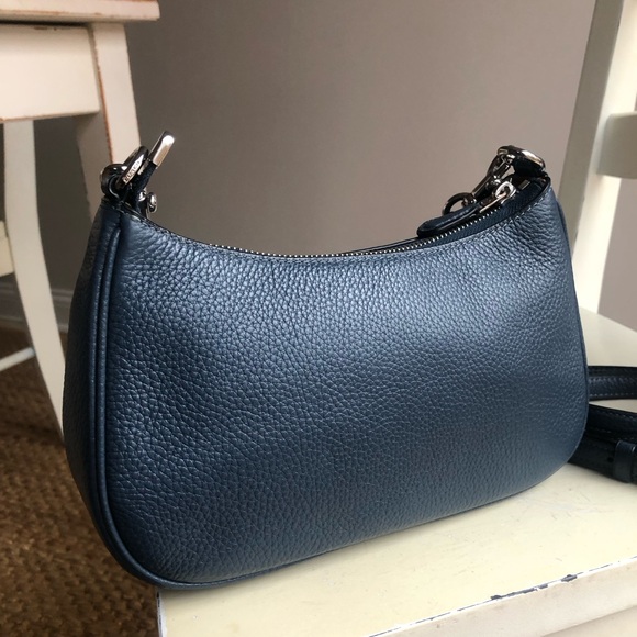 New: Coach Teri Shoulder Bag. Leather w Optional Shoulder Strap - Picture 11 of 16